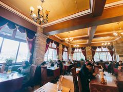 靠窗位-陈熹公民族美食文化餐厅(中华广场店)