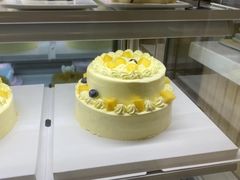 -焙丽拾光(麦凯乐直营店)