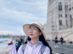 -多瑙河畔鞋履雕塑