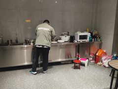 -悠然爱空间高尔夫温泉别墅轰趴馆(思念果岭店)