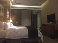 -珠海棕泉水疗酒店(拱北口岸高铁站店)