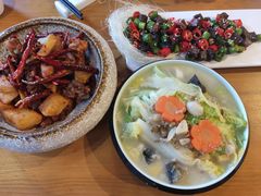 上汤娃娃菜-隔壁老王·家常云南菜(花巷店)