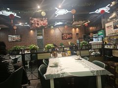 -云晓光头烧烤吧(德平路店)