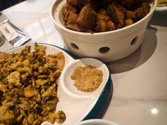 -何适山庄(水长城P2停车场店)