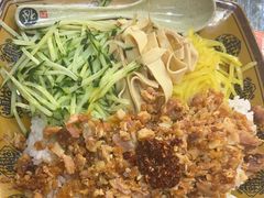-张秀梅烤肉拌饭脆皮鸡饭