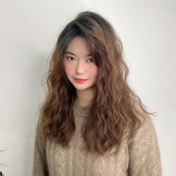 -IU潮牌·SALON