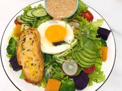 -丽莎沙拉轻食餐厅(国贸店)