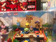 -泡泡玛特POPMART(龙湖杭州滨江天街店)