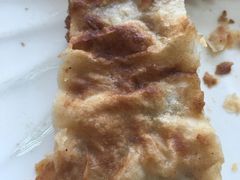 -溢心园香河肉饼总店