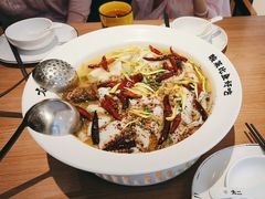-太二酸菜鱼(武汉光谷保利店)