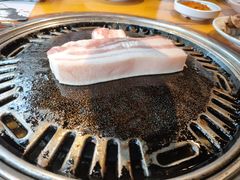 -唯成•韩国炭火烤肉 유성고기