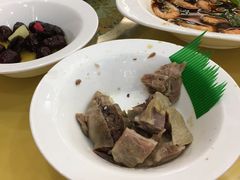 -山明水秀大饭店