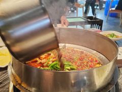 -老船舫·现做活鲜鱼馆(东郊记忆店)