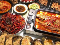 -钳小柒·小龙虾蓝龙王烧烤夜宵(长寿路店)