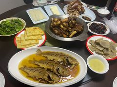 -聚首堂·特色小吃·肘子(什刹海德胜门店)