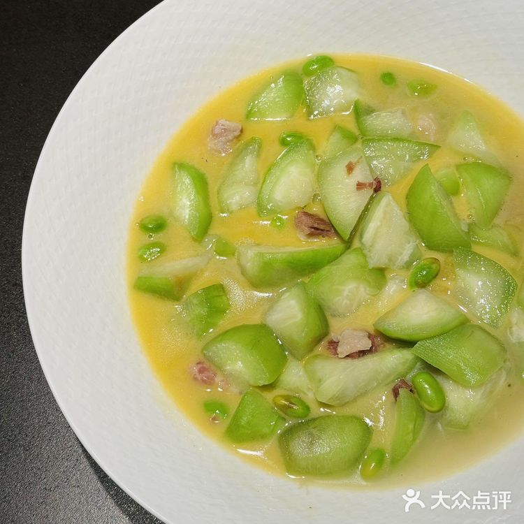  糯到黏唇！茨菇红烧肉与暖心砂锅的治愈瞬间