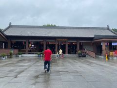 -慈城服务区-停车场
