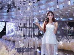 -泓历皇朝酒店(东亭店)