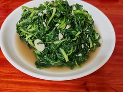 -芦茨金富饭庄·25年老字号·专做稻草鸡