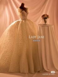 -Lady  Jane高端婚纱礼服馆