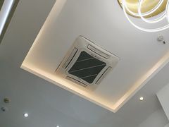 -深圳乐孚正强口腔诊所(宝体店)