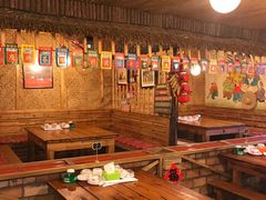 大堂-闯关东东北农家菜(崂山石老人店)