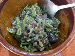 -湖南人家湘菜馆(镇江路店)