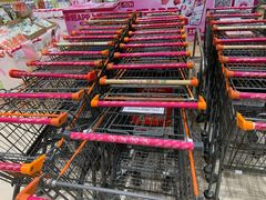 -永旺黄岛购物中心