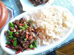 锅巴牦牛肉-小厨子私房菜·云南美食店