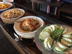 -彩虹云霄酒店76&78层国际自助餐
