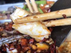 -鸣记脆皮烤鱼·海鲜烤鱼(三八广场店)