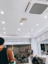 -镁连社·美联社