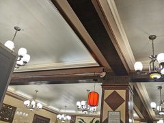 -山城年华老火锅(玉林店)
