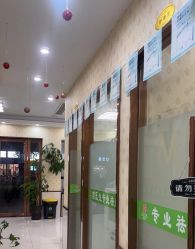 -苗医生专业祛痘·皮肤管理