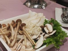 -鼎鼎香·港式火锅(北京SKP店)