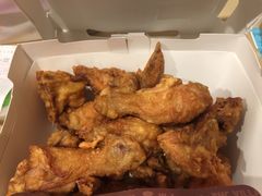 -BHC炸鸡(明洞总店)