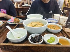 -蟹上黄·蟹黄面·江南糖水(人民广场店)