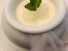 燕窝酸奶-北京厨房(西安SKP店)