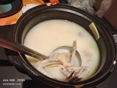 -羽鸽集·乳鸽专门店·地道顺德菜(岭南站店)