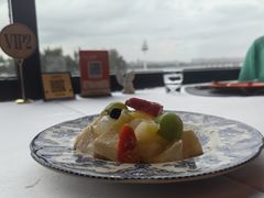 -圣彼得堡观江俄餐厅(中央大街黑金冠店)