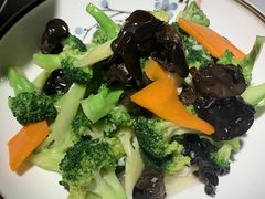 -小菜园新徽菜(镇江京口吾悦店)