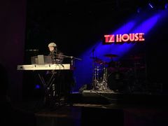 -TZ House音乐现场(茅台店)