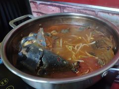 鲶鱼酸汤鱼锅-弘烨 贵州酸汤 鱼火锅(东财店)
