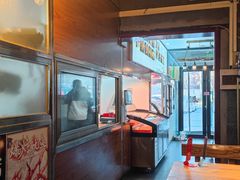 -万记麻辣烫国展总店