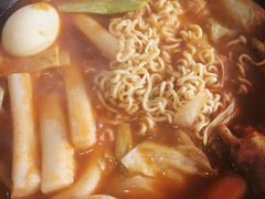 韩式猪排火锅-欧巴来了韩式料理