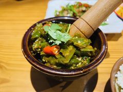 剁椒皮蛋-汉时湘菜
