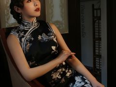 -金夫人化妆摄影职业培训学校