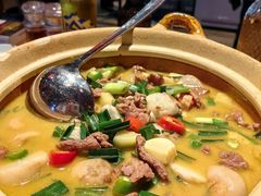 -头上红煨盐鸡·非遗院子餐厅