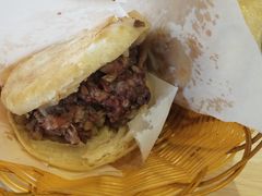 精品火烧-闫家驴肉老店(华电一校店)