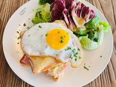 -Common Table · Brunch & Coffee